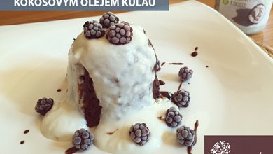 Cokoladovy-mugcake-s-RAW-kokosovym-olejem-Kulau.jpg
