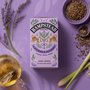 Hampstead Tea BIO bylinný čaj s levandulí a kozlíkem 20ks. Zklidňující čaj, zmírňující příznaky stresu.